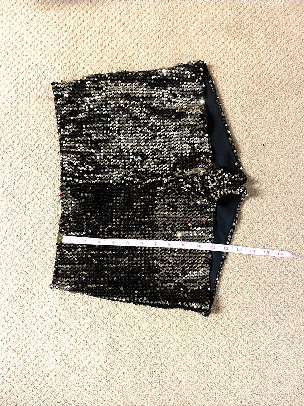 Charlotte Russe Gold Sequin Shorts Stretchy Waistband Women’s Size M - Picture 6 of 7